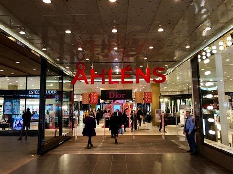 Åhléns City Department Store - Blogger
